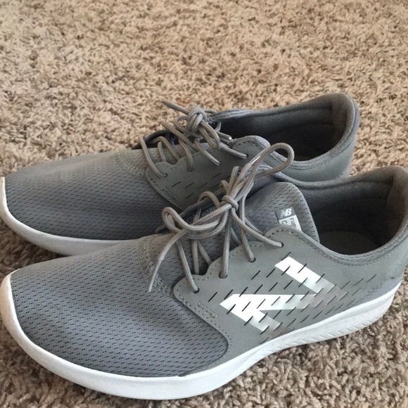 NewBalance running shoes - Picture 1 of 3